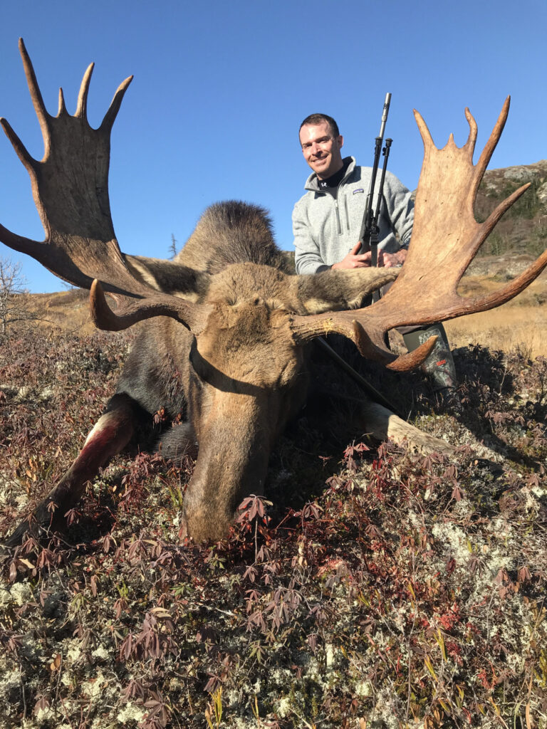 Moose Hunting Newfoundland Canada, Deep Country Lodge
